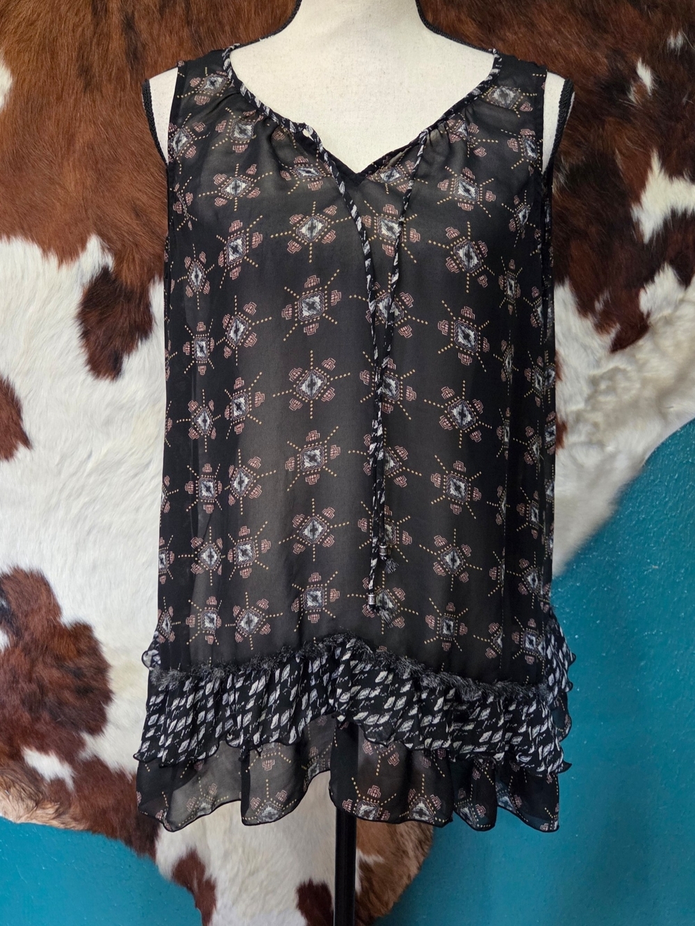 Style & Co. Black Printed Sleeveless Ruffle-Hem Camisole